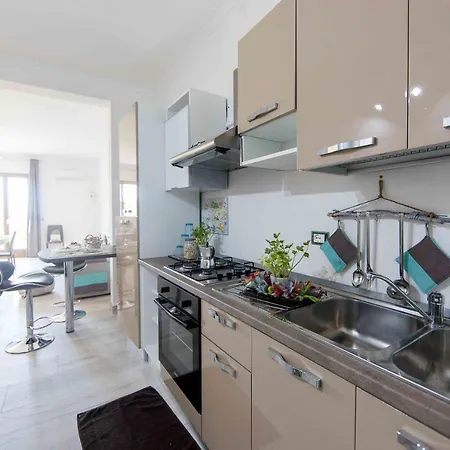 Iori Salento Oda ve Kahvaltı