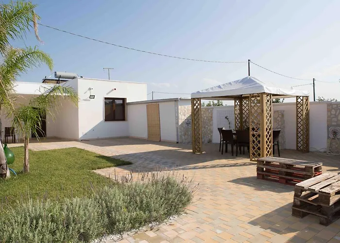 Iori Salento Bed & Breakfast San Pancrazio Salentino